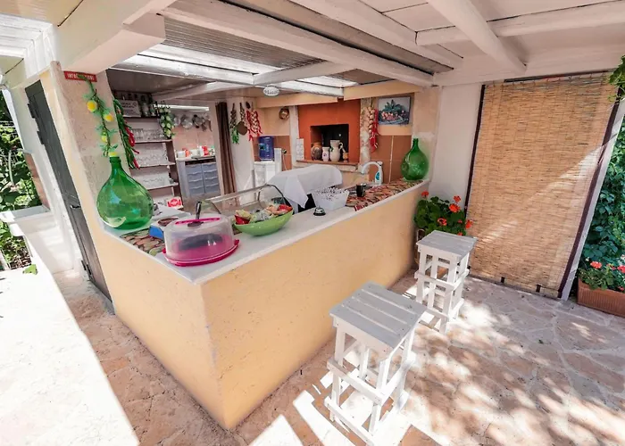 Apartament Casal Del Borgo 5 By Interhome